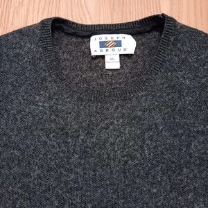 Joseph Abboud Knit Wool Blend Crewneck Fuzzy Heavyweight Fuzzy Sweater